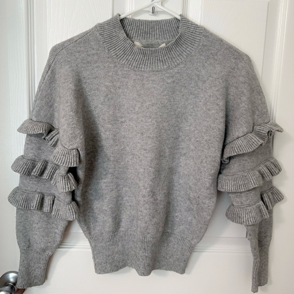 Elegant Gray Ruffle Sleeve Sweater - Picture 1 of 7